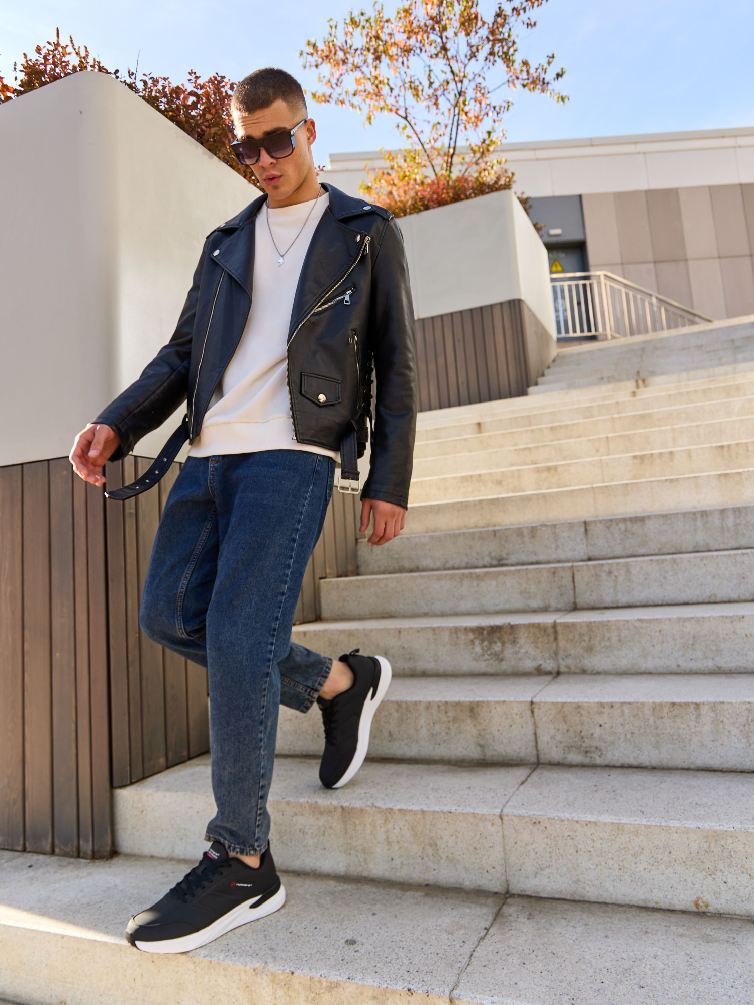 Кроссовки мужские Runners RNS-242-2924 black/dk.red